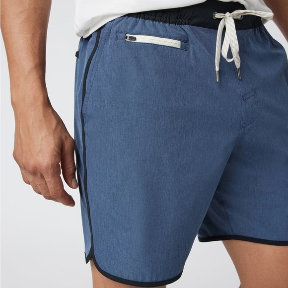 Vuori • Azure Blue Linen Texture Banks Shorts - Picture 2 of 11